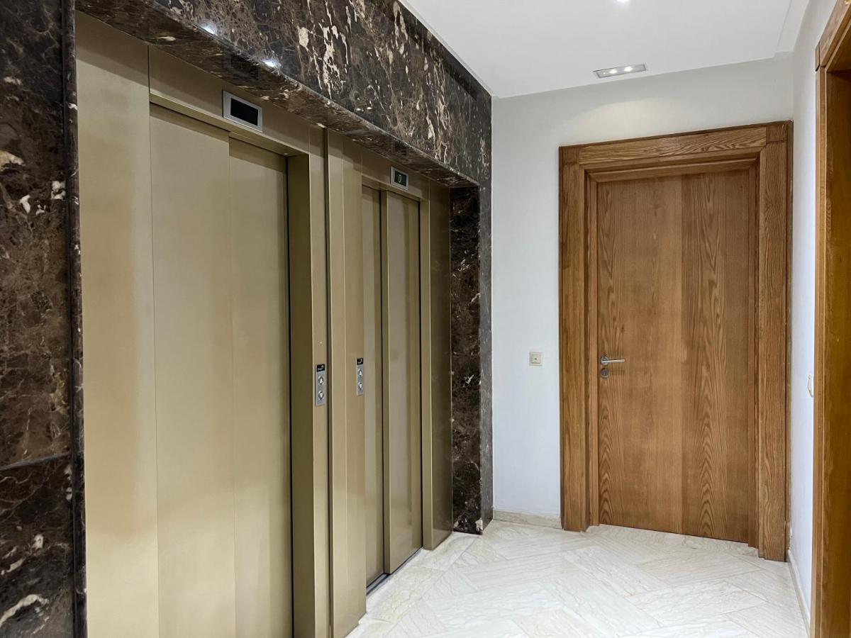 Luxury Apart 2 Ch -Casa Finance City Casablanca Exteriér fotografie